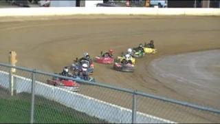 preview picture of video 'GVAT- Greenwood Valley Action Track heavy heat race 10/04/08'