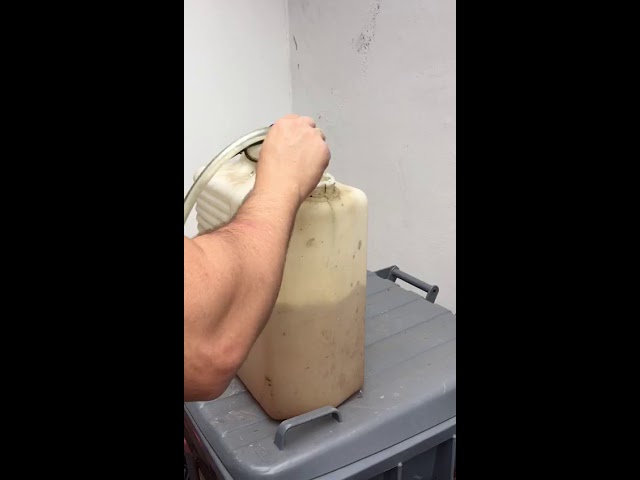 Vídeo relacionado con Shengou Bomba de Batería Portátil Gasolina, Bomba de Sifón Eléctrico, Trasiego de Combustible con Boquilla Reguladora de Flujo