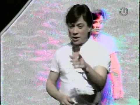 TLN S01 E07 P12 (glazbeni broj) Halid Bešlić