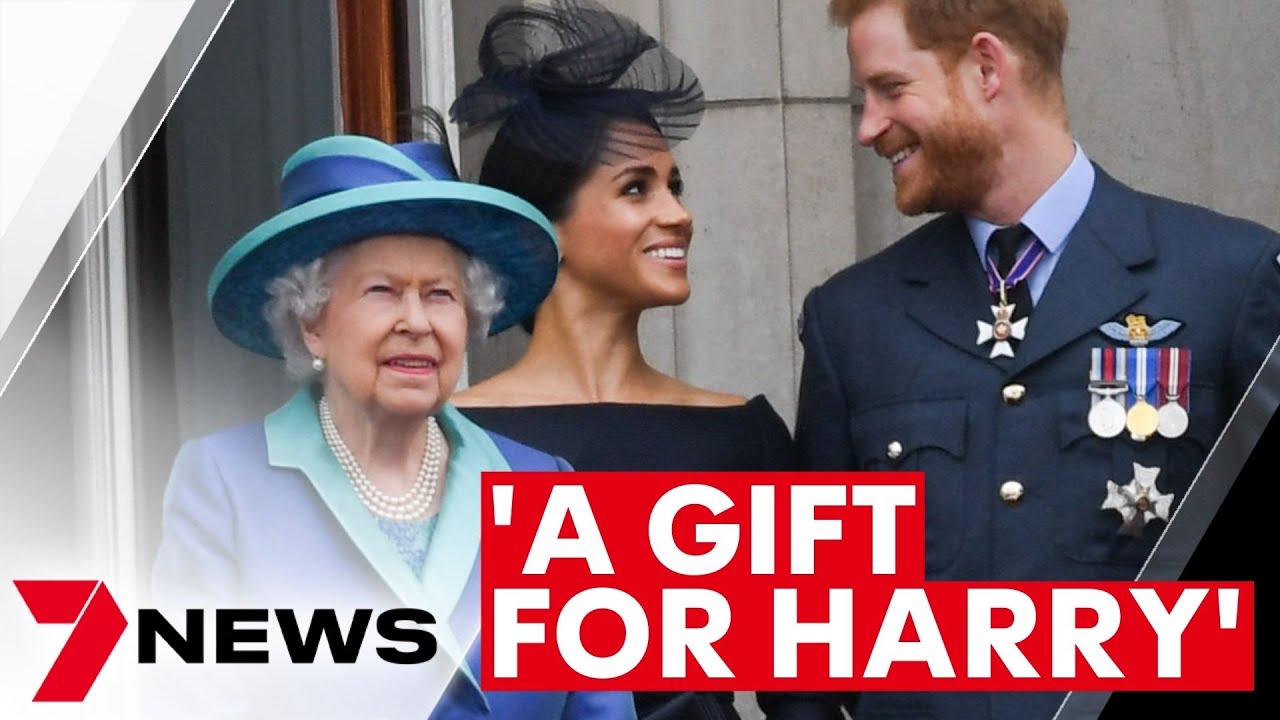 'A gift for Prince Harry who dedicated his life to the military' | 7NEWS Royal Coverage