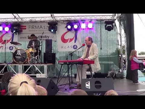 Jaroslav Uhlíř - Skálo, skálo