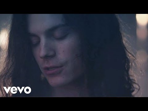 BØRNS - 10,000 Emerald Pools (Official Music Video)