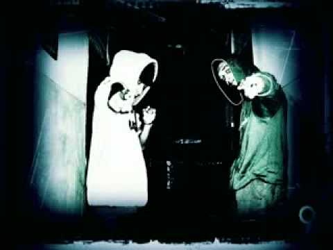 Capone si Ecsper- Hollywoodu' Romanesc.flv