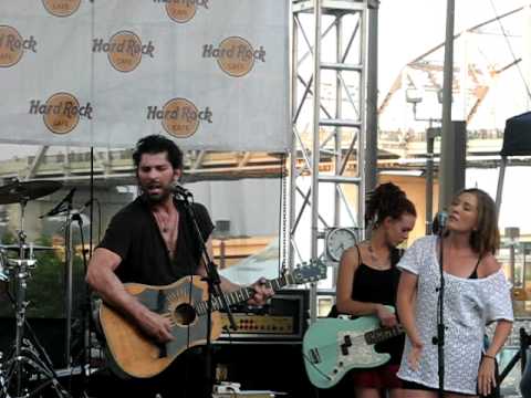 CMA Fest 2011 - Dave Pahanish and Sarah Buxton - Without You (Live)