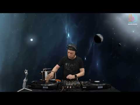 HOUSE ON THE ROCKS #9 WITH BORA KEY VINYL SESSION