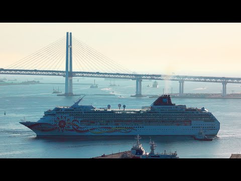 Thumbnail for ノルウェージャン・サン - NORWEGIAN SUN - 　入港・着岸（横浜港大さん橋）　[4K](2025年11月3日)