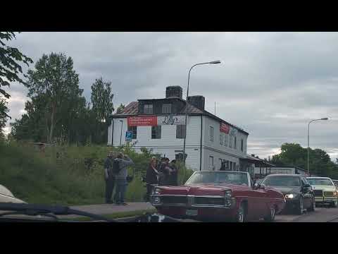 Hofors Cruising 2022,kort video med allt för många ointressanta bilar överallt,Boss Lady filmade