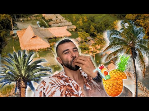 📍 De Medellín a Necoclí en moto 🇨🇴 | Costos reales, ruta, peajes y hotel frente al mar 🌊🏍️