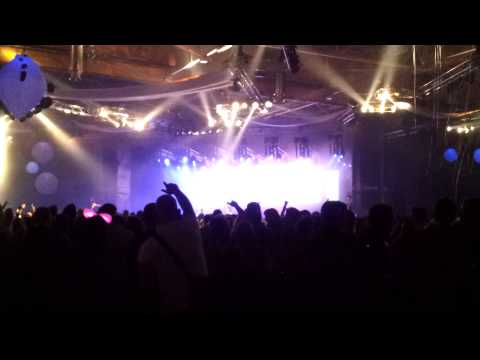 90's Forever 2012 - Smells like teen spirit