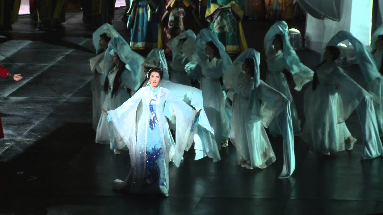 Opera Australia: Turandot on Sydney Harbour
