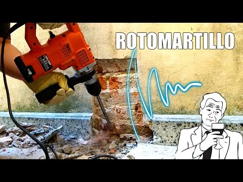 Como usar el rotomartillo. Rompiendo paredes con Amor ! y Plomeria.