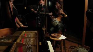 India.Arie, Dobet Gnahore, Idan Raichel &amp; Blue Miller &quot;Palea&quot;