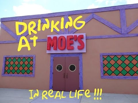 DRINKING AT MOE'S IN SPRINGFIELD USA 🍩 Universal Studios, Florida