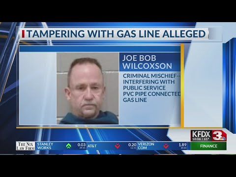 Burkburnett man charged with tapping into natural gas line