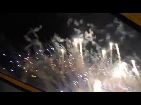 "Boca 3 - Bolívar 1. Tremendo recibimiento en La Bombonera." Barra: La 12 &bull; Club: Boca Juniors