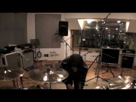 ÜBERGAS   STUDIO TAG 1