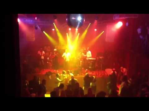 Grupo Samba De Dom (Ao Vivo)