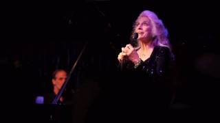 Judy Collins / Somewhere Over The Rainbow "live"