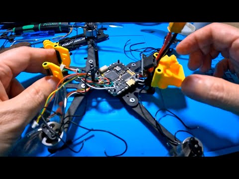 Unboxing DarwinFPV FoldApe4 kit, removing F722 35A AIO FC from BefaFPV Pavo25 and install FC to Ape4