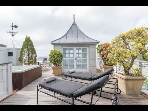 Penthouse with Private Roof Terrace