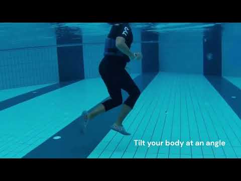 How to run in deep water #zeroimpact #aquafitness
