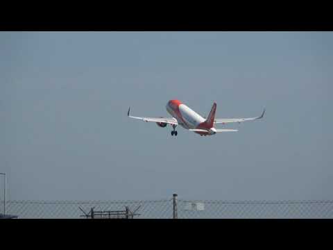 Easyjet A320 Takeoff Schiphol