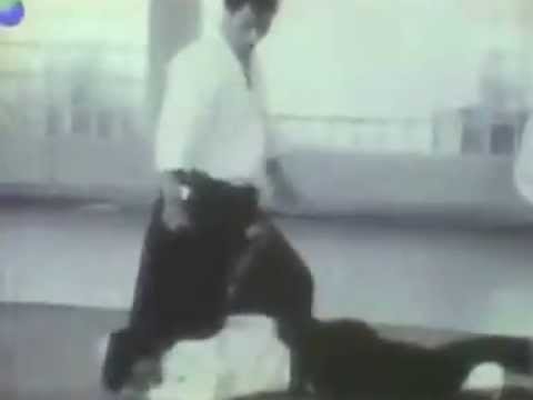 Aikido - Tada Hiroshi sensei - Enbu année 60