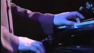 GNR - Efectivamente  (In Vivo no Coliseu de Lisboa, 1990)