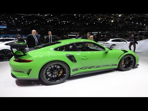 2018 Porsche 911 GT3 RS revealed: a lean, mean, green machine