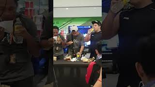 EATING BURGER CHALLENGE