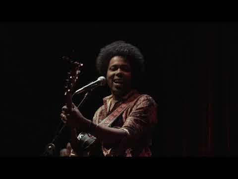 Los Rumberos Feat. Alex Cuba - Riéndose De Mí En Vivo