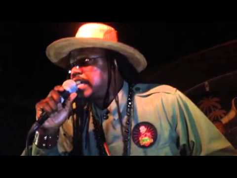 Reggae Legend Luciano Performs at DJ Tank Gyal's 'Ting'