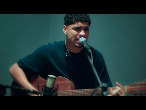 O fogo arderá / Quero me apaixonar / Existe uma saída / é Ele