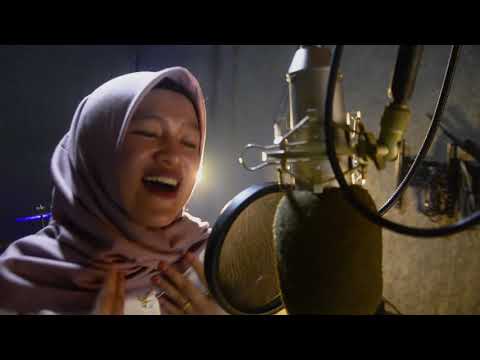 S.A.R band - Mudiak Arau [Rock Version] Official Music Video