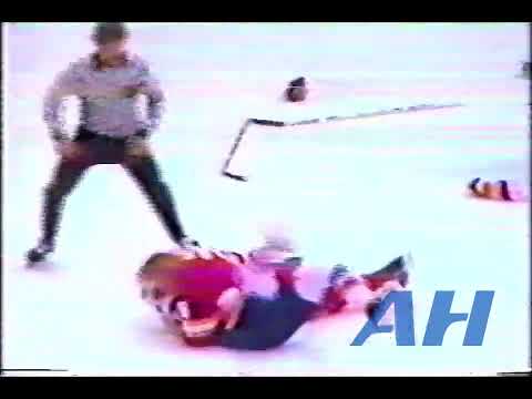 NHL Oct. 26, 1982 Bob Bourne,NYI v Pat Ribble,CGY Live + (HL) New York Islanders Calgary Flames