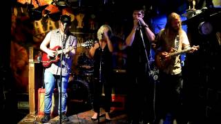 Whatever Turns You On Daniel Norgren (Cover by Lisa Lystam & The Family Band)