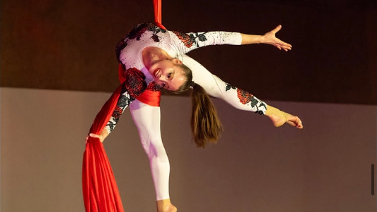 Promotional video thumbnail 33 for Jessica Black