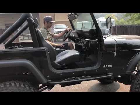 6.0 LS powered 1 Ton CJ7 on 37’s
