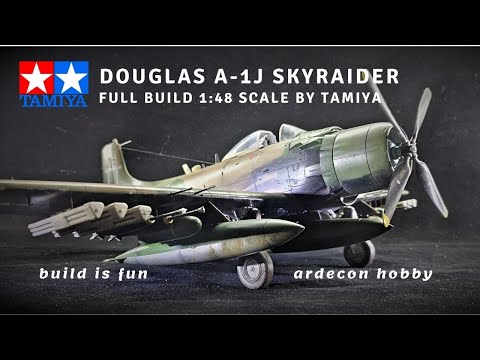 Douglas A-1J Skyraider US Air Force 1:48 scale Tamiya