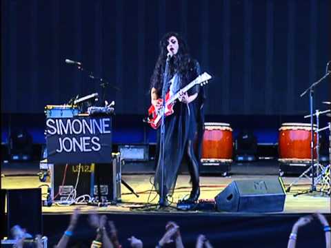 Simonne Jones - Lucca Summer Festival 2013