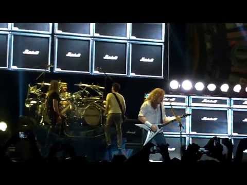 (Original Video 7/12/2013) GIGANTOUR/BFD 2013 Megadeth & Friends - Cold Sweat (Thin Lizzy cover)