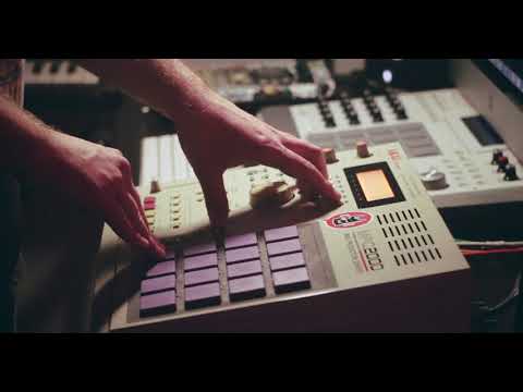 NeBrit - Wings (AKAI MPC 2000)