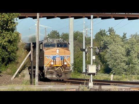 UP 5494 Leads WB Z-G2LT on 8/30/22
