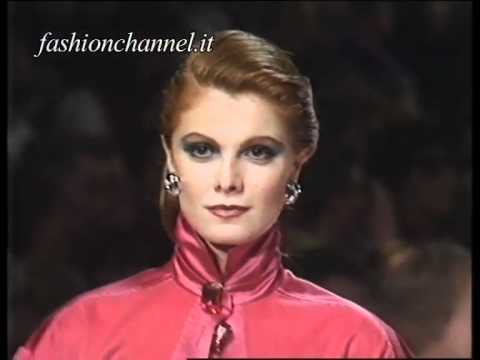 "Christian Dior" Autumn Winter 1991 1992 Paris 3 of 3 Pret a Porter Woman by FashionChannel