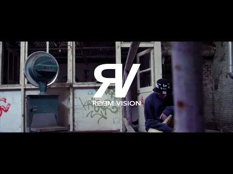 Video thumbnail for Oeil Fermé