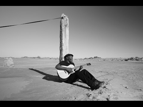 download lagu mp3 mp4 Waiting Clinton Fearon, download mp3 Waiting Clinton Fearon free downloadn, video klip Waiting Clinton Fearon