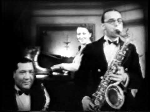 Roy Fox & His Band -  Hunting The Fox