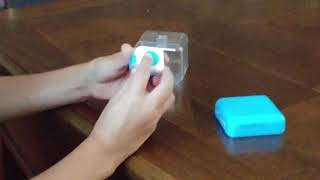 Opening Zuru Fidget Cube