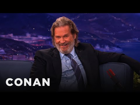 Jeff Bridges On The Origin Of The Dude’s Footwear | CONAN on TBS