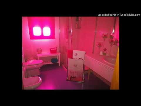 mekieromorir de yung iverson x gabio pero estas dentro del baño de una fiesta